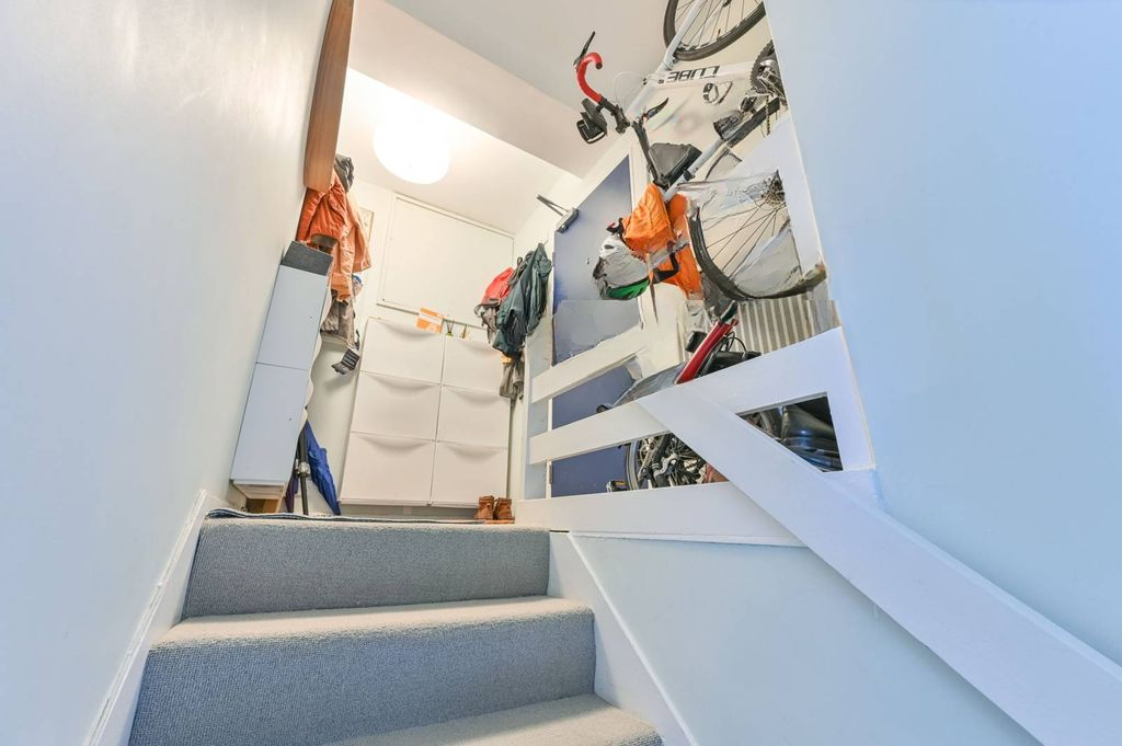 Квартира в Лондоне, Великобритания, 96 м² - фото 2