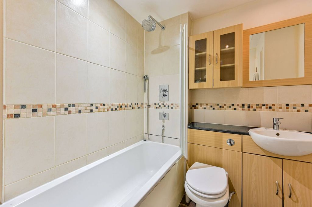 Квартира в Лондоне, Великобритания, 37 м² - фото 2