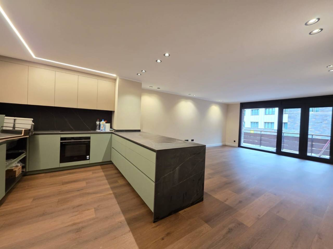 Квартира в Эскальдесе, Андорра, 152 м² - фото 2