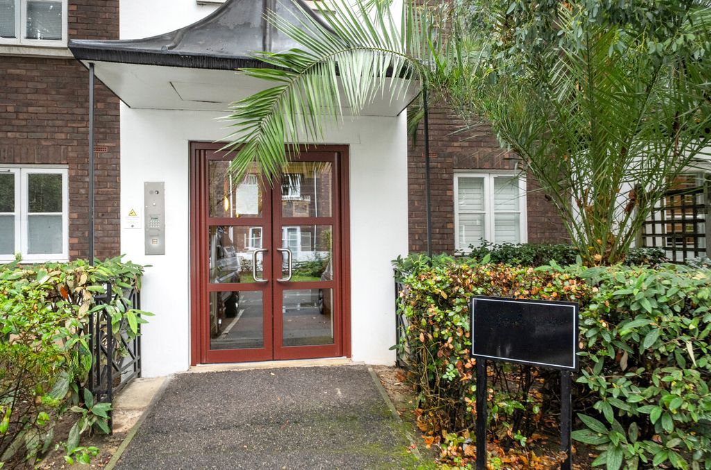 Квартира в Лондоне, Великобритания, 38 м² - фото 2