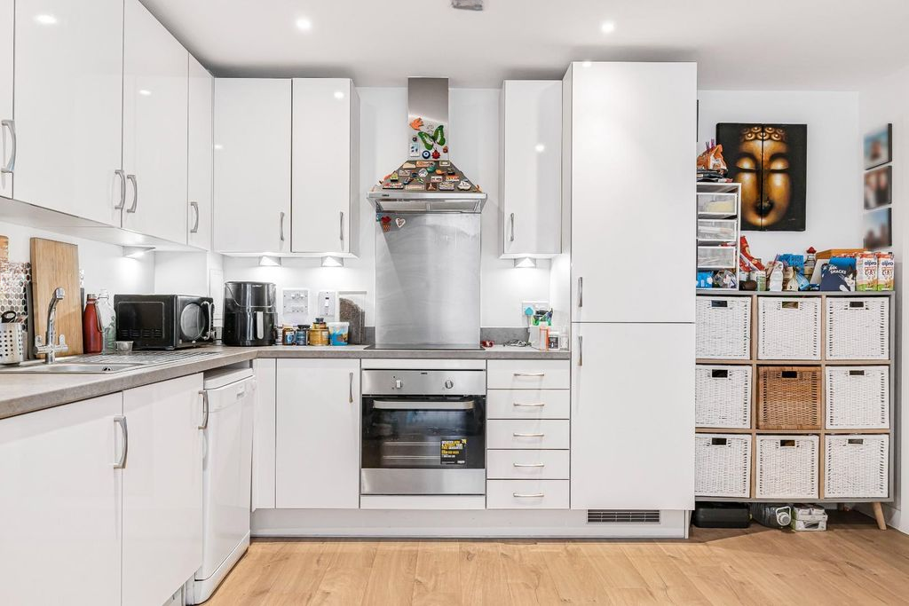 Квартира в Лондоне, Великобритания, 53 м² - фото 2