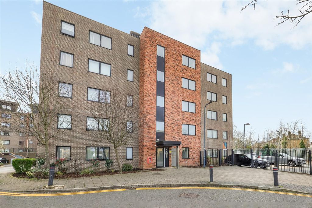 Квартира в Лондоне, Великобритания, 68 м² - фото 2