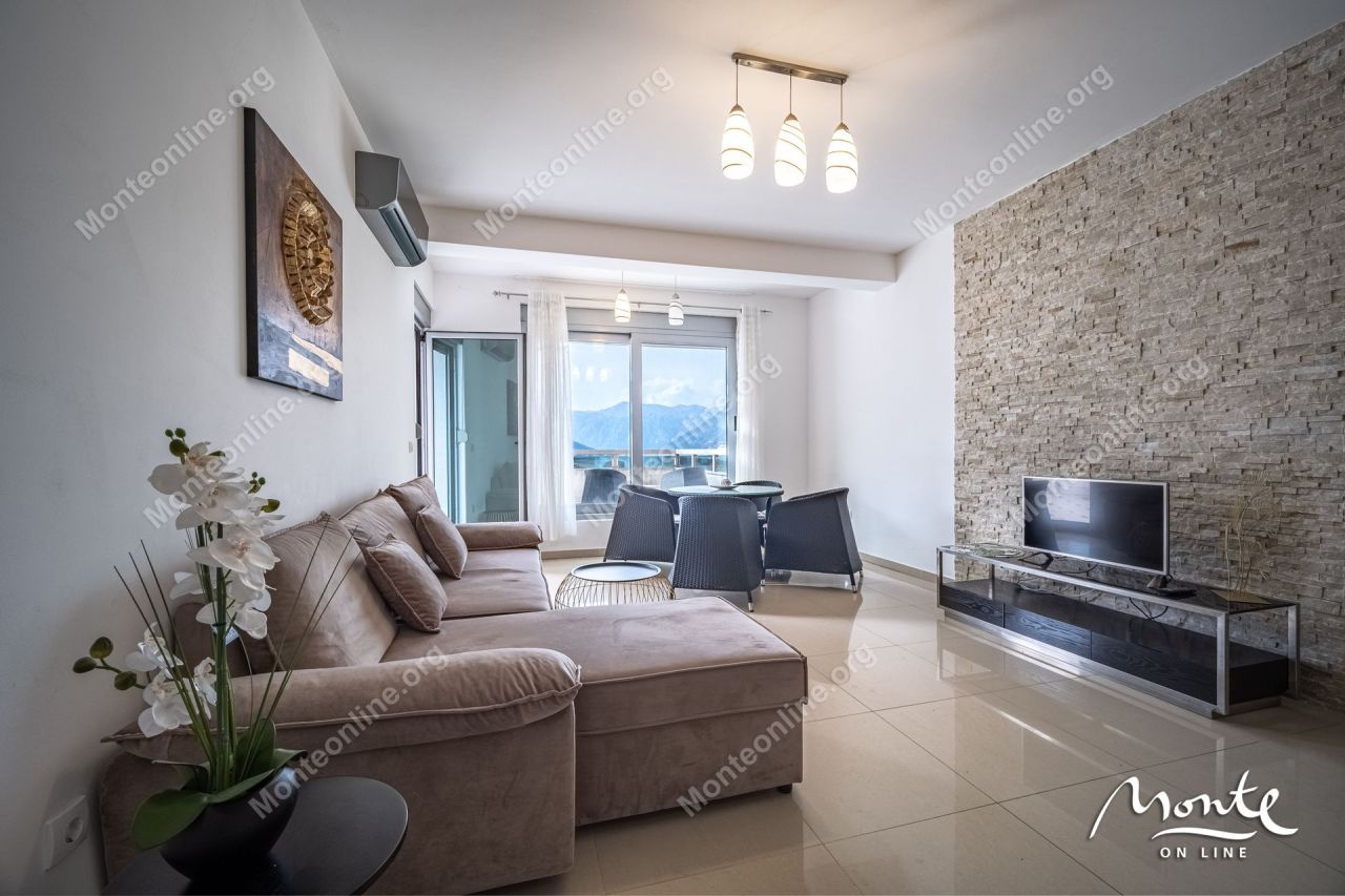 Апартаменты в Доброте, Черногория, 56 м² - фото 2