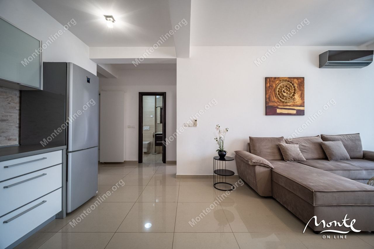 Апартаменты в Доброте, Черногория, 56 м² - фото 4