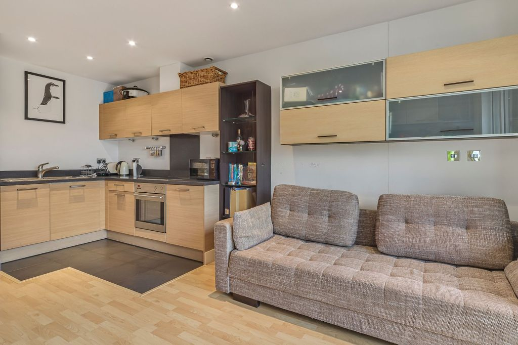 Квартира в Лондоне, Великобритания, 33 м² - фото 2