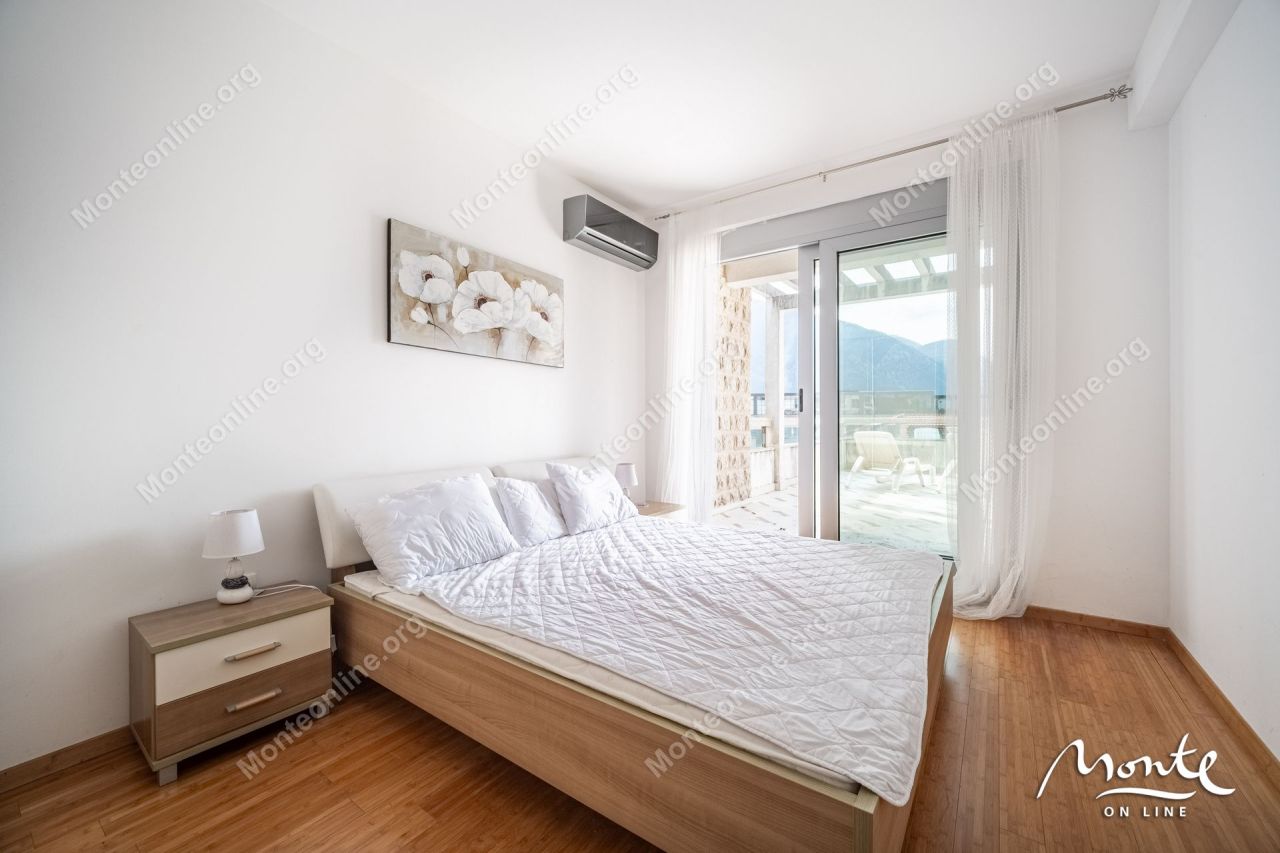 Апартаменты в Доброте, Черногория, 56 м² - фото 15