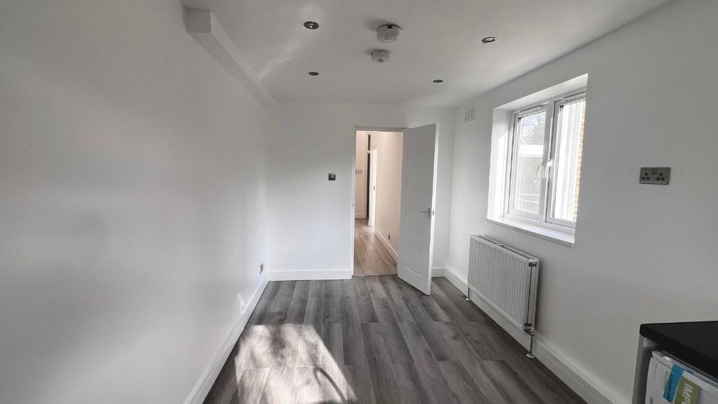 Квартира в Лондоне, Великобритания, 48 м² - фото 2