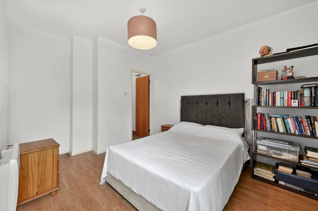 Квартира в Лондоне, Великобритания, 56 м² - фото 2