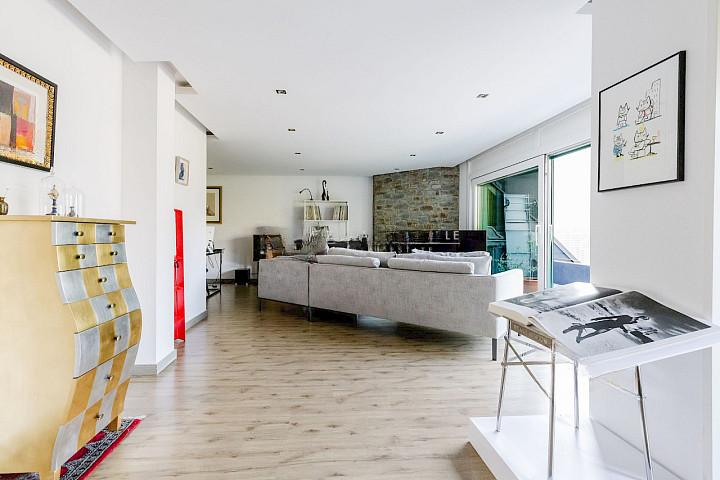 Квартира в Эскальдесе, Андорра, 250 м² - фото 2