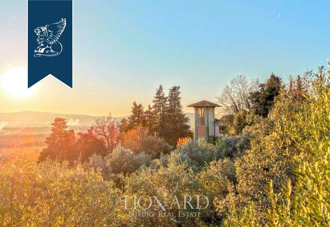 Вилла в Ареццо, Италия, 1 000 м² - фото 3