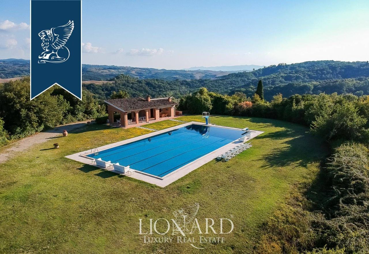 Ферма во Флоренции, Италия, 3 000 м² - фото 3