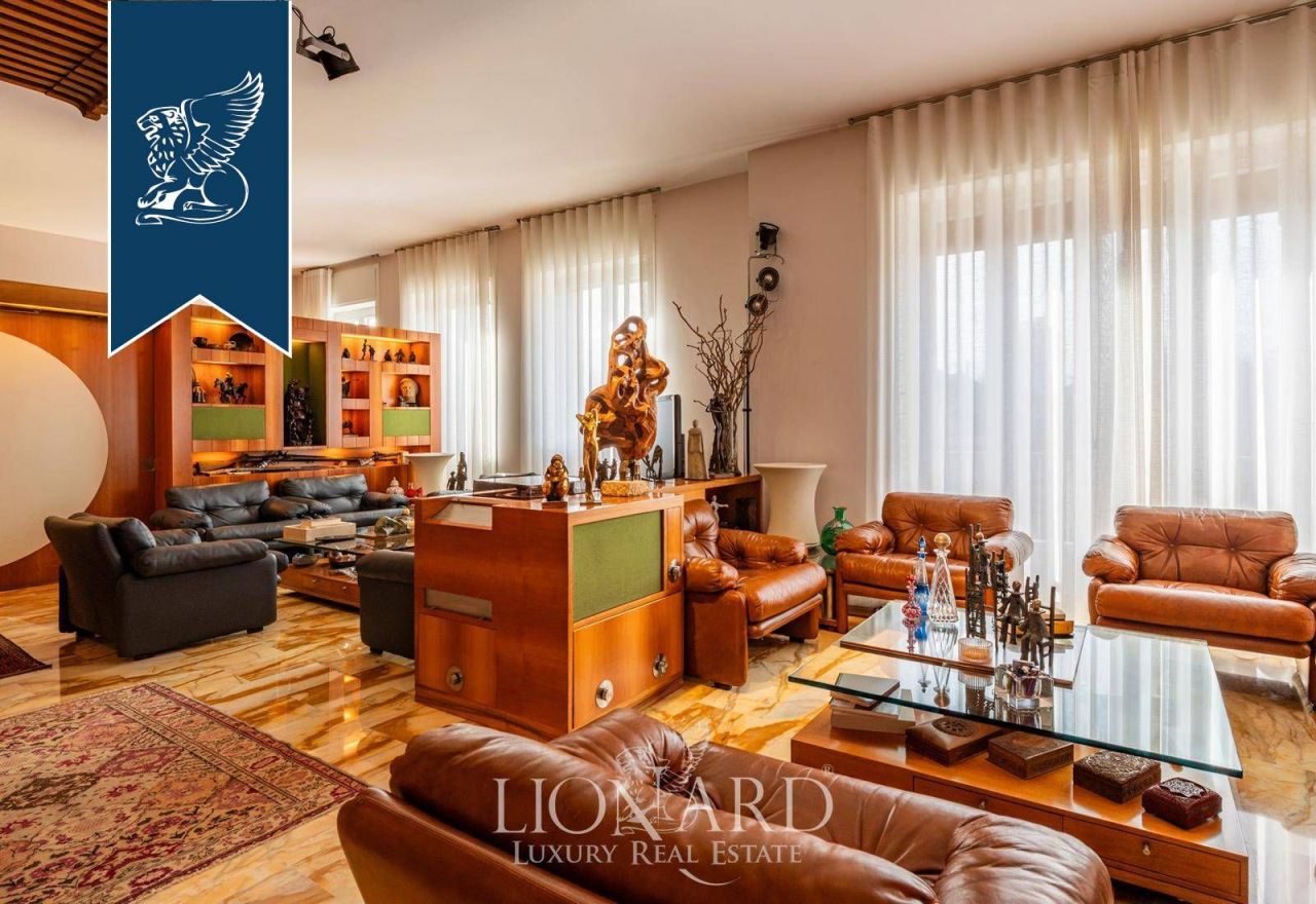 Апартаменты в Милане, Италия, 260 м² - фото 3