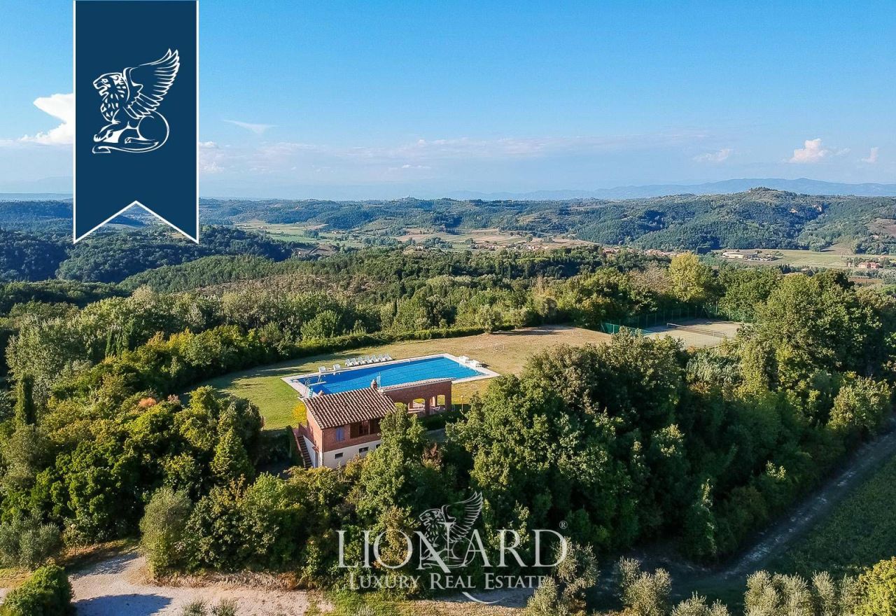 Ферма во Флоренции, Италия, 3 000 м² - фото 5