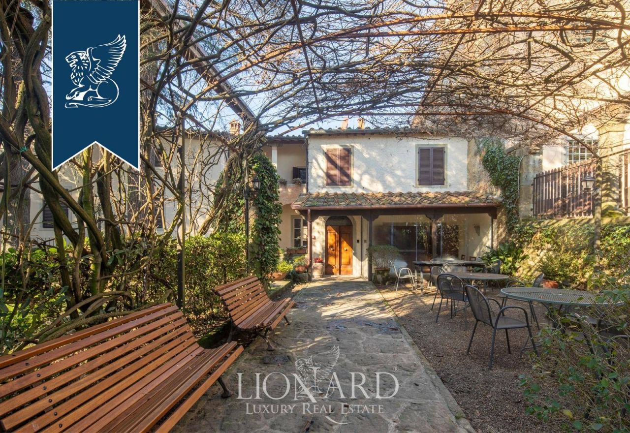 Отель, гостиница в Ареццо, Италия, 1 000 м² - фото 6