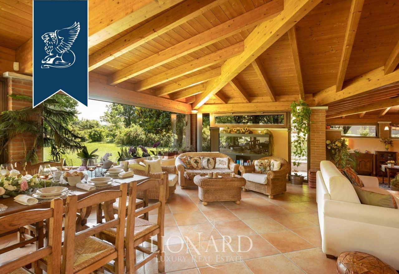 Вилла в Пьяченце, Италия, 1 000 м² - фото 7