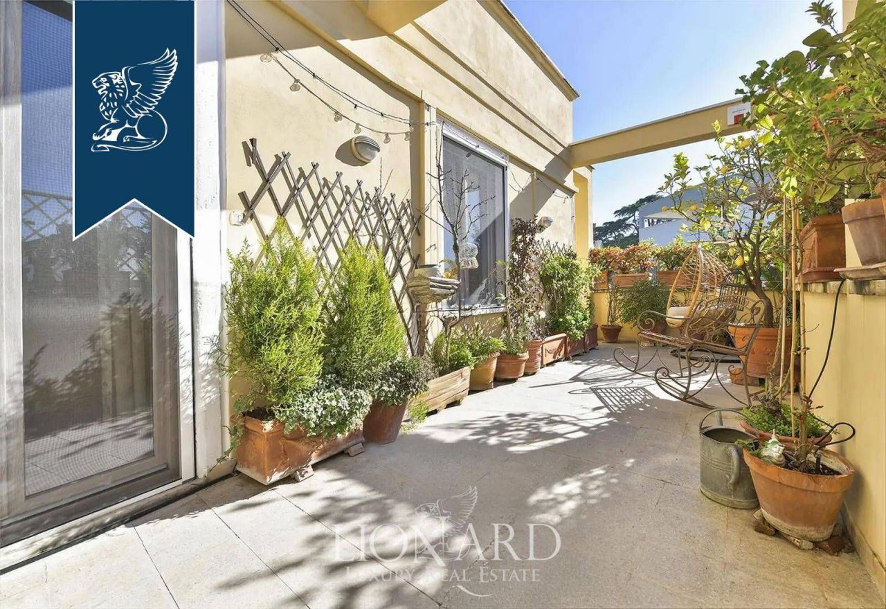 Апартаменты в Риме, Италия, 200 м² - фото 9