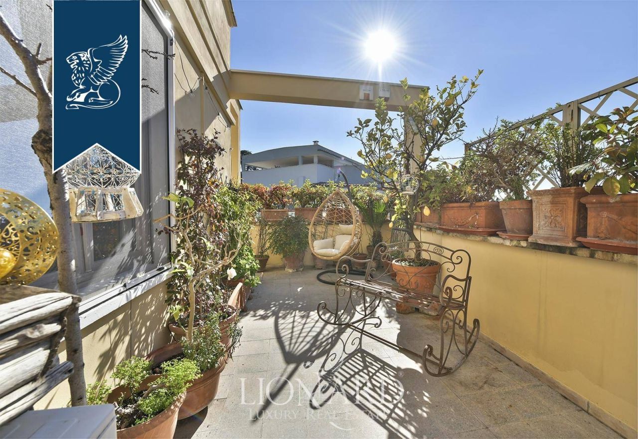 Апартаменты в Риме, Италия, 200 м² - фото 10