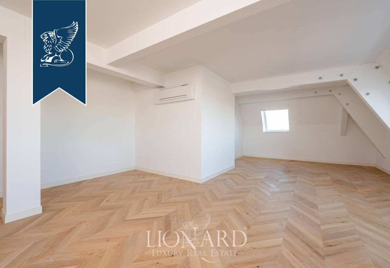 Апартаменты в Милане, Италия, 115 м² - фото 12