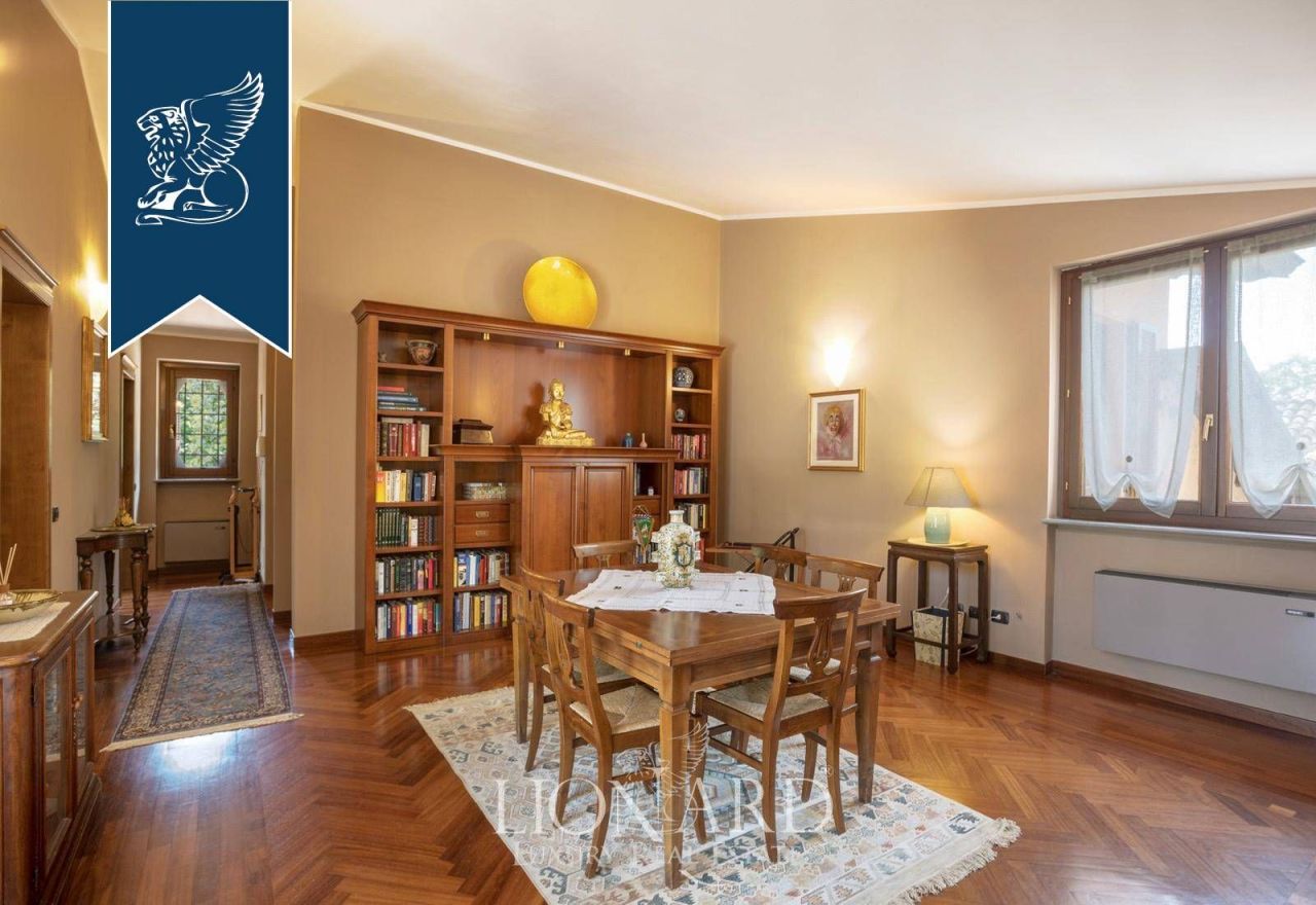 Вилла в Пьяченце, Италия, 1 000 м² - фото 13