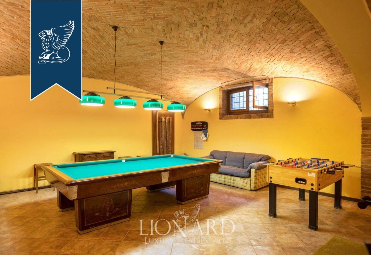 Вилла в Пьяченце, Италия, 1 000 м² - фото 17