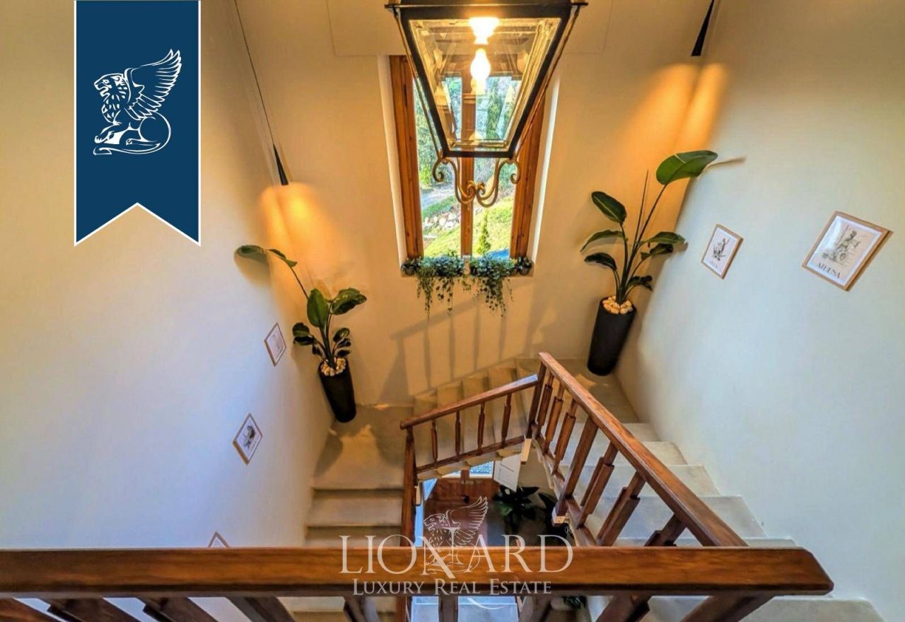 Вилла в Ареццо, Италия, 1 000 м² - фото 19