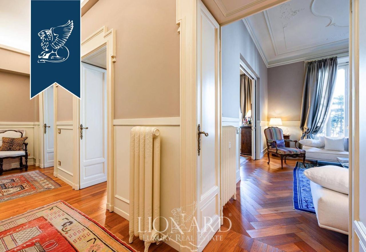 Апартаменты в Милане, Италия, 210 м² - фото 19