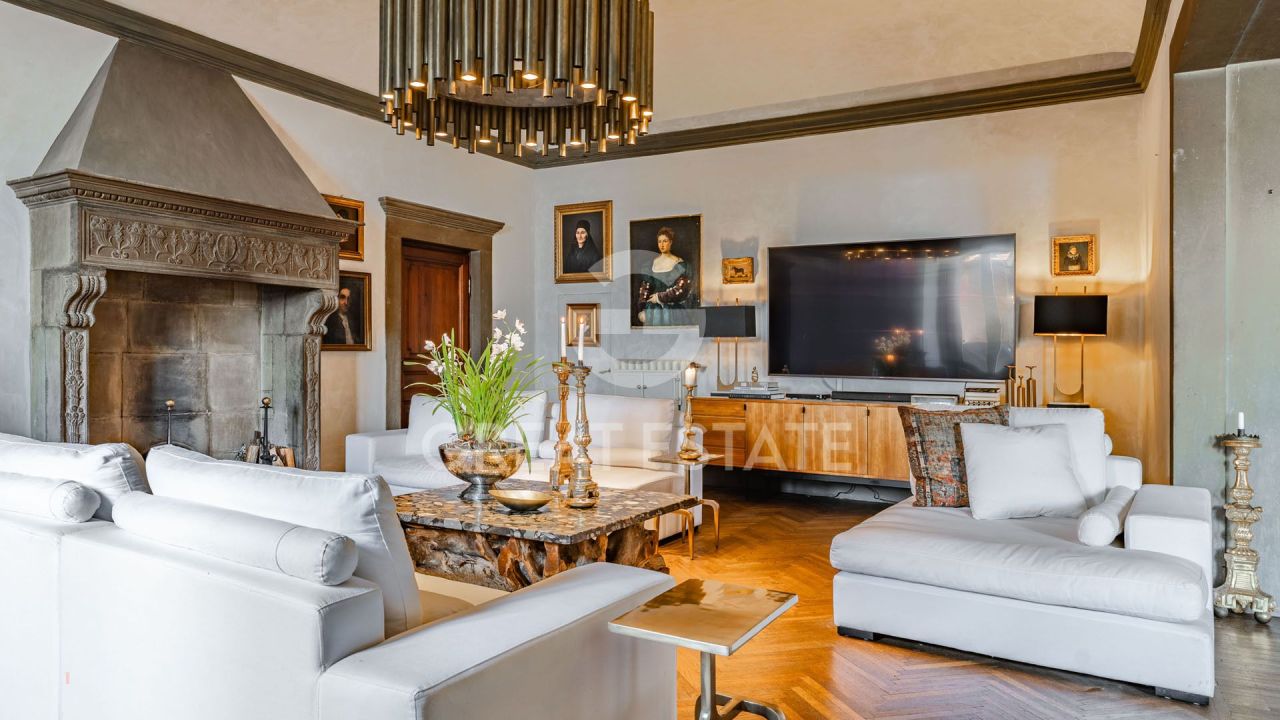 Дом в Кастильон-Фиорентино, Италия, 540.2 м² - фото 2