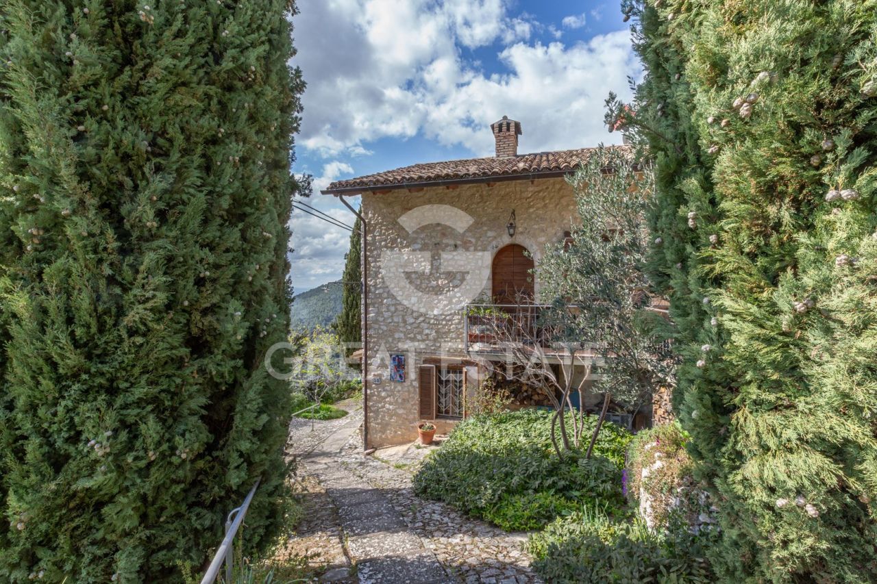 Дом в Сполето, Италия, 189.55 м² - фото 3