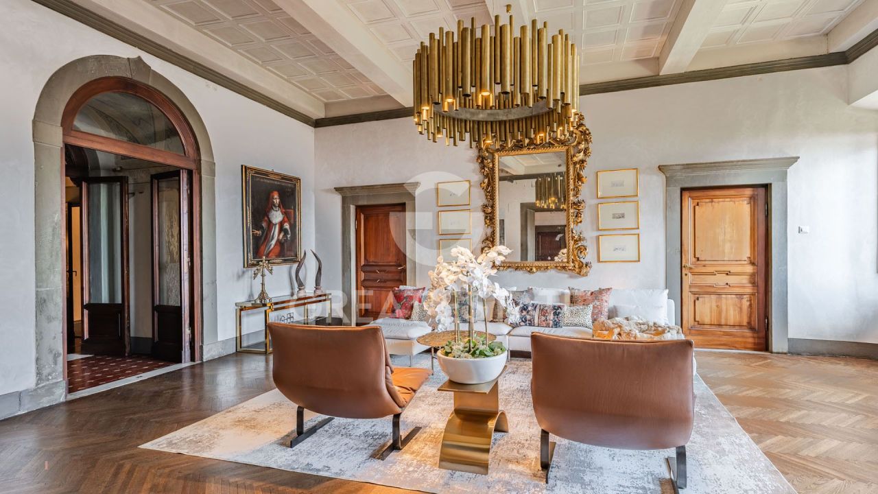 Дом в Кастильон-Фиорентино, Италия, 540.2 м² - фото 4