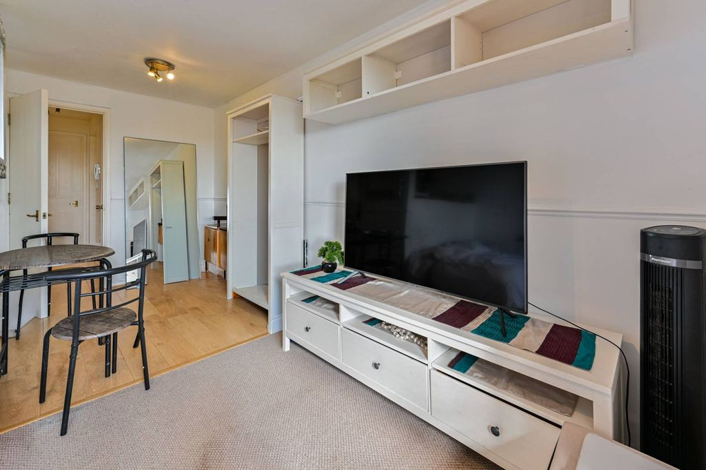 Квартира в Лондоне, Великобритания, 37 м² - фото 3