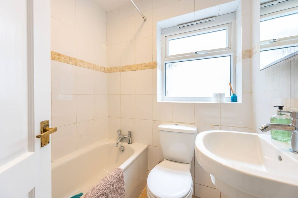 Квартира в Лондоне, Великобритания, 47 м² - фото 4