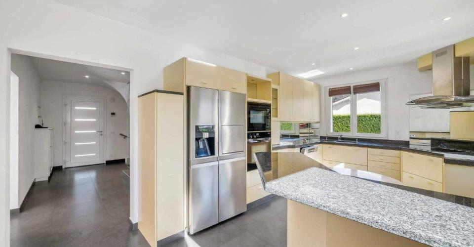 Квартира в Женеве, Швейцария, 200 м² - фото 4