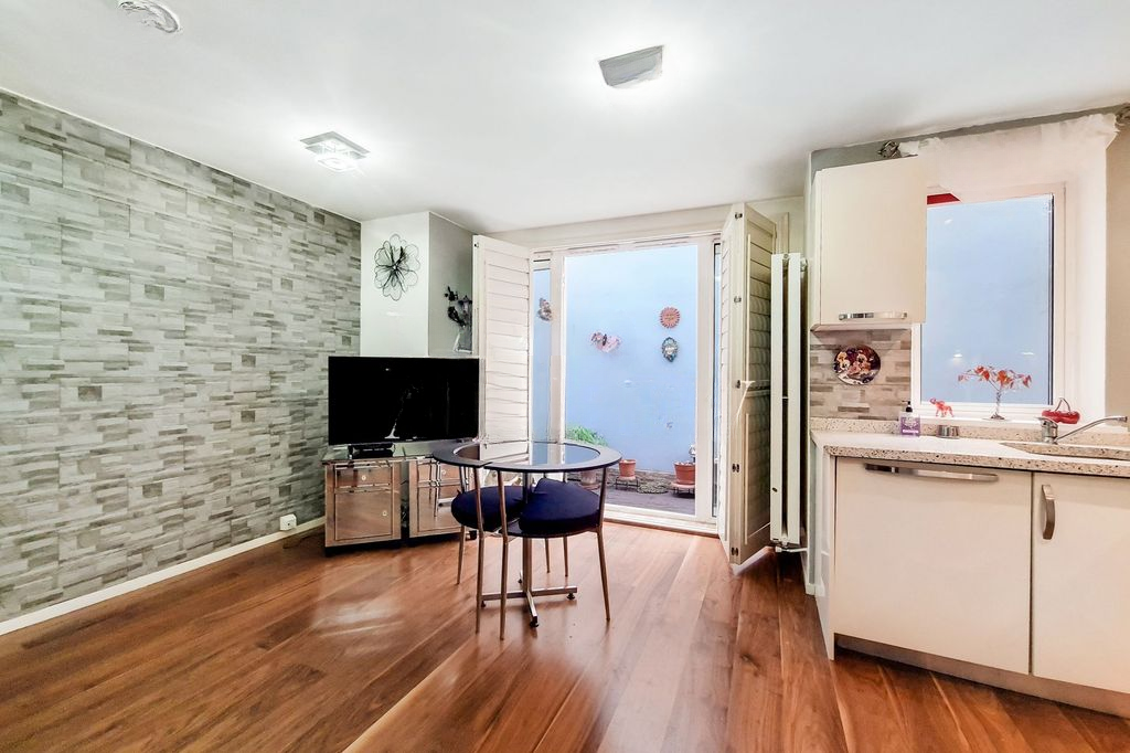 Квартира в Лондоне, Великобритания, 37 м² - фото 5