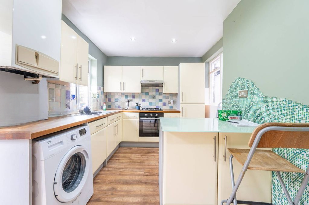 Квартира в Лондоне, Великобритания, 47 м² - фото 5