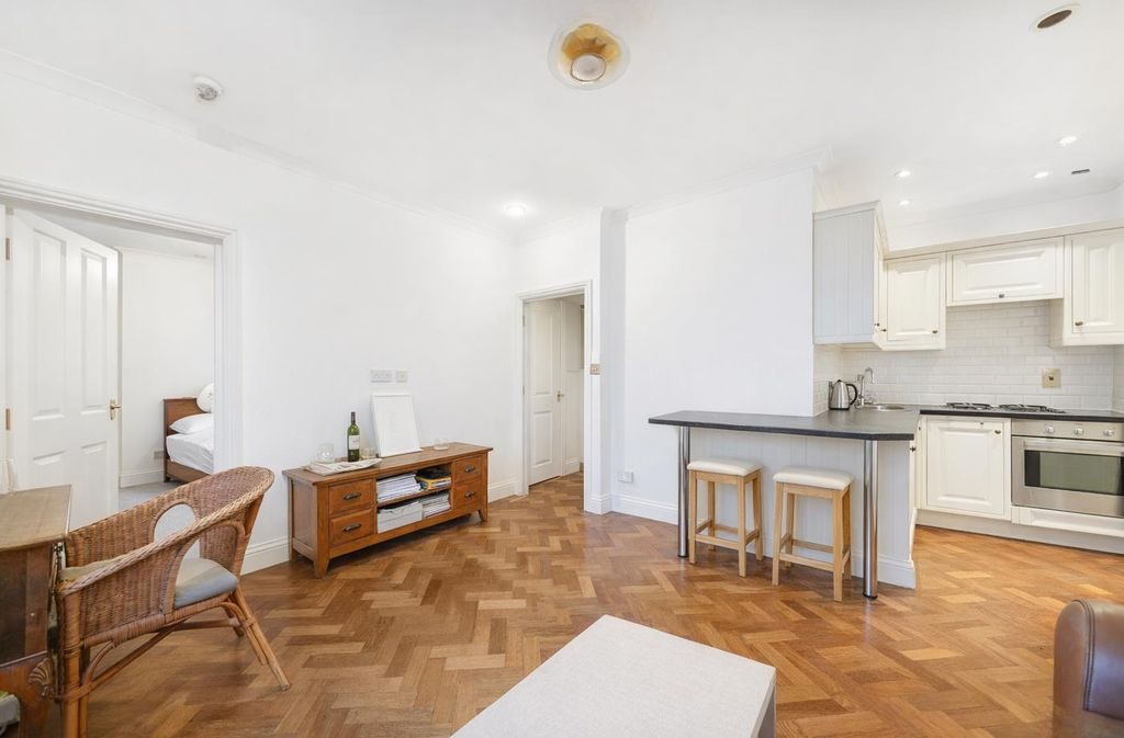 Квартира в Лондоне, Великобритания, 34 м² - фото 6