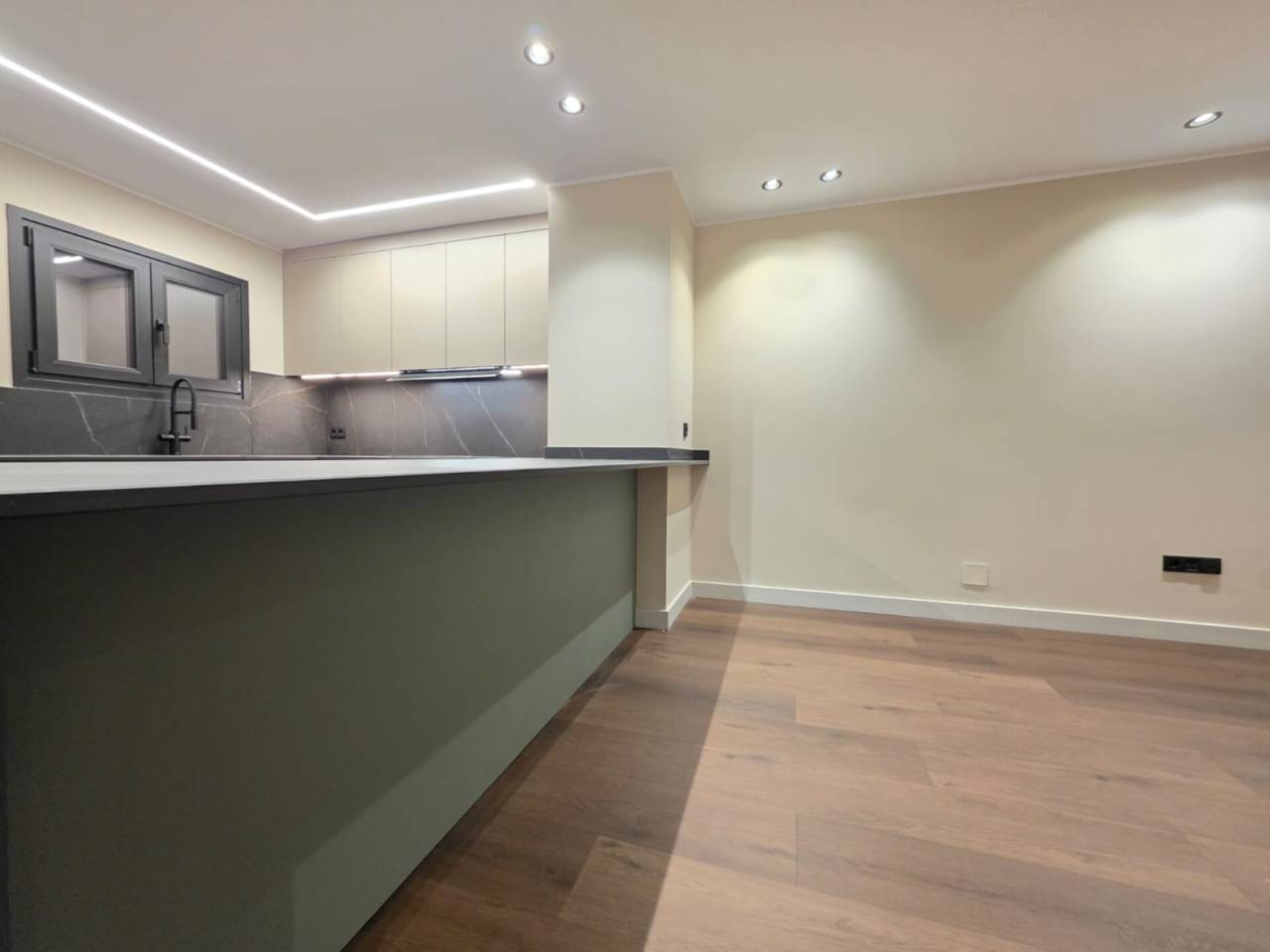 Квартира в Эскальдесе, Андорра, 152 м² - фото 6