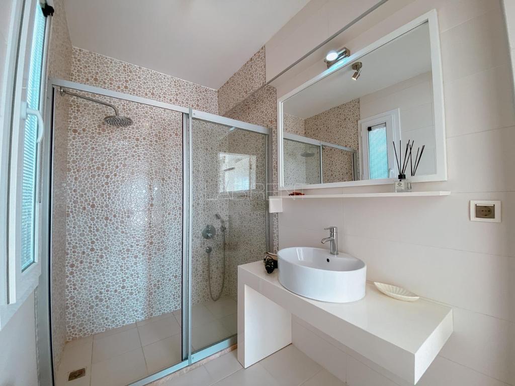 Вилла в Фетхие, Турция, 300 м² - фото 9