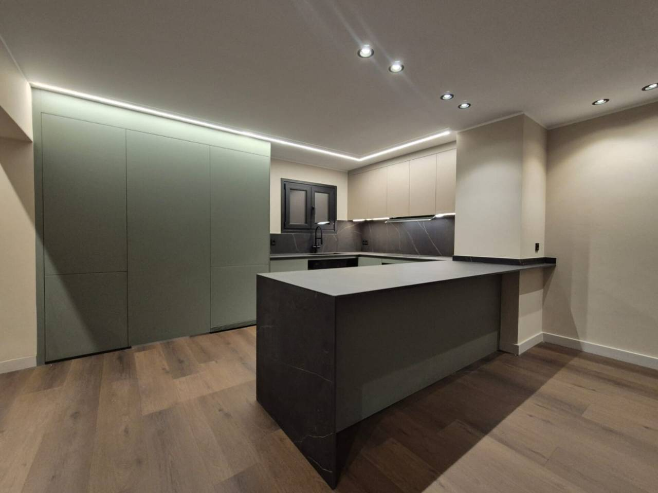 Квартира в Эскальдесе, Андорра, 152 м² - фото 7