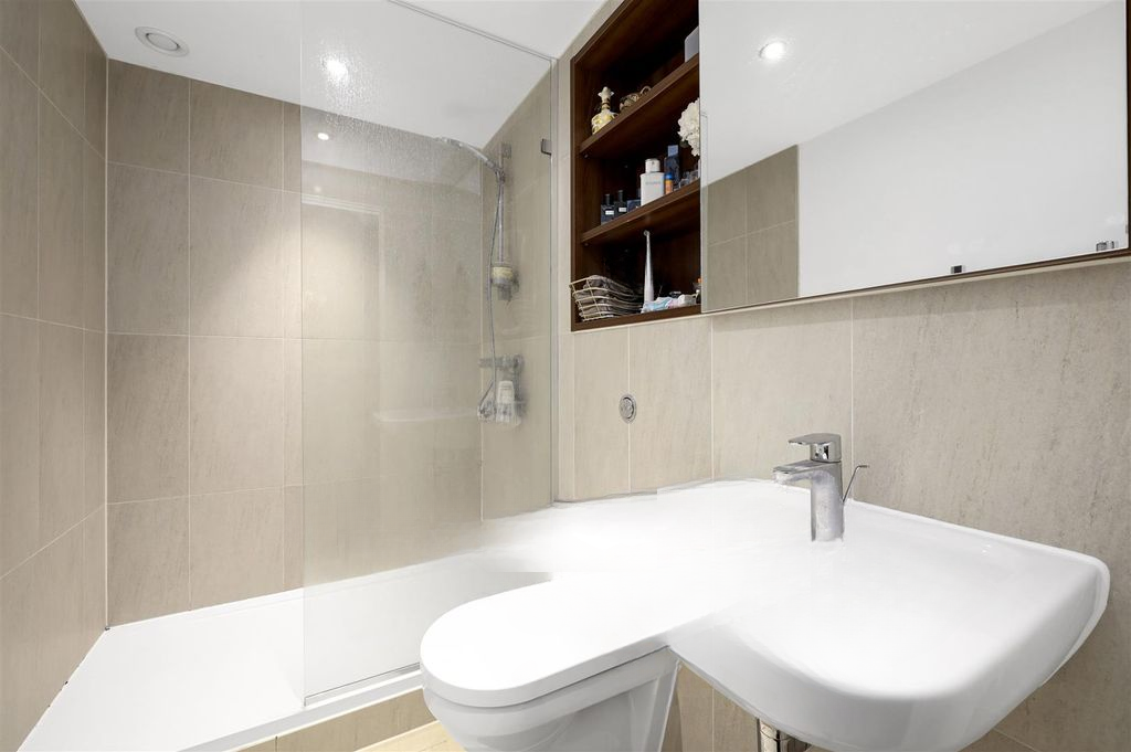 Квартира в Лондоне, Великобритания, 61 м² - фото 8