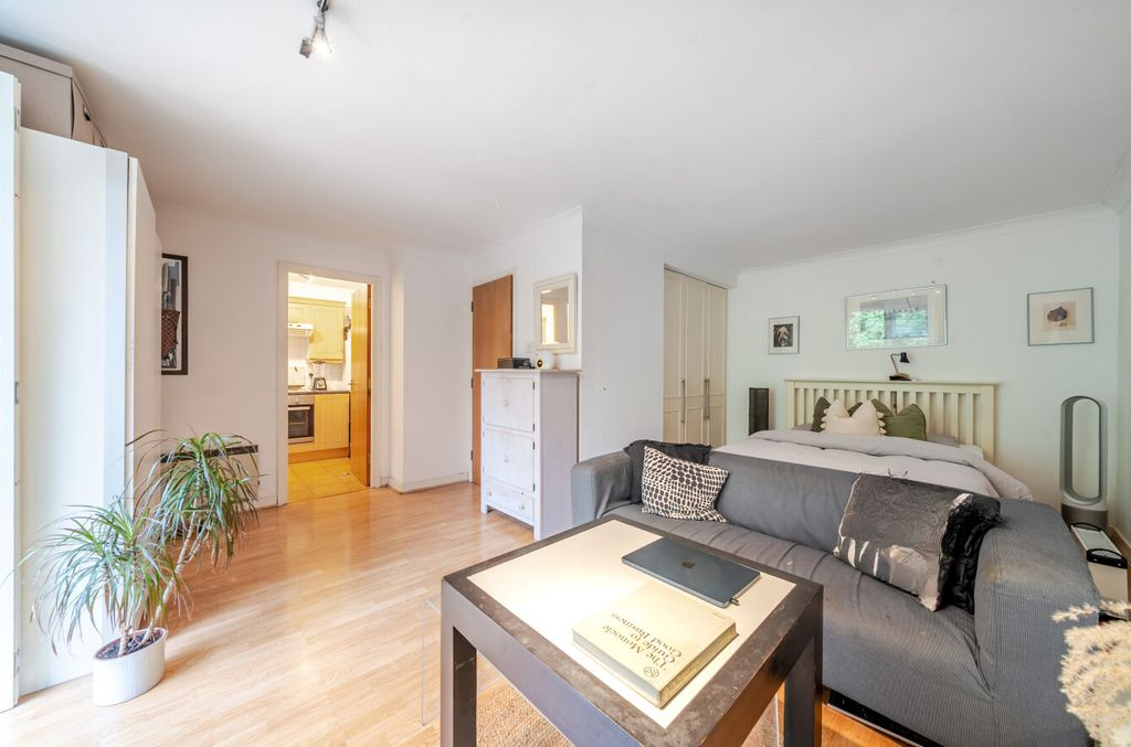 Квартира в Лондоне, Великобритания, 38 м² - фото 8