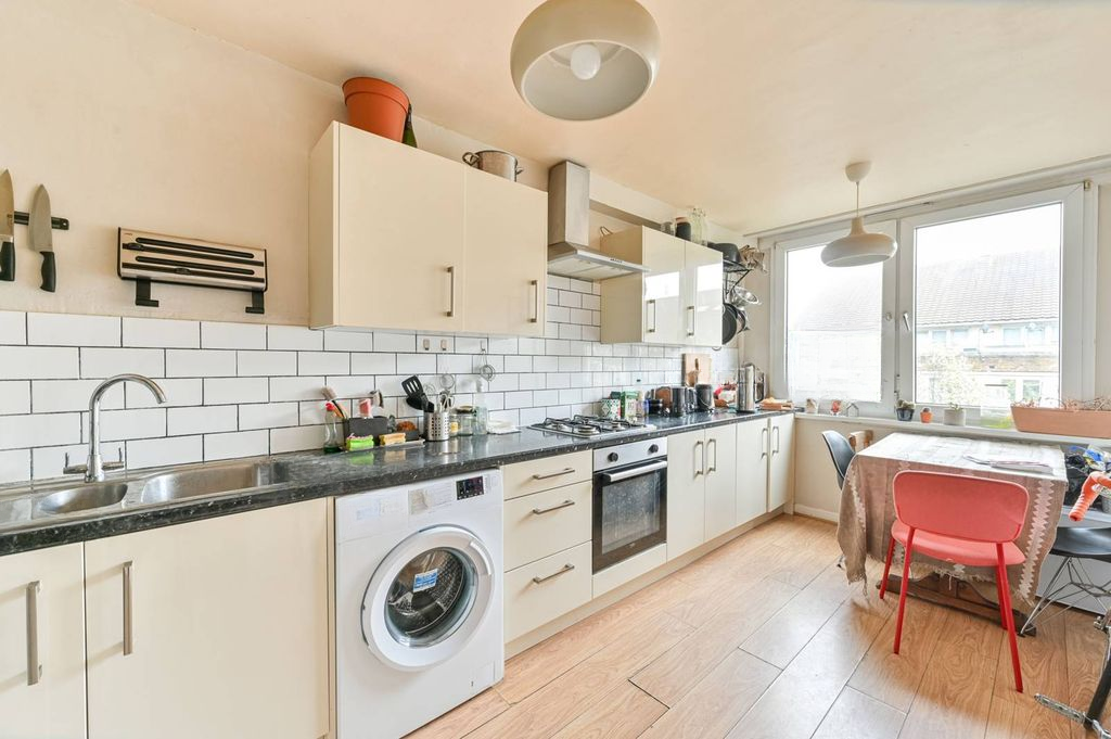 Квартира в Лондоне, Великобритания, 66 м² - фото 9