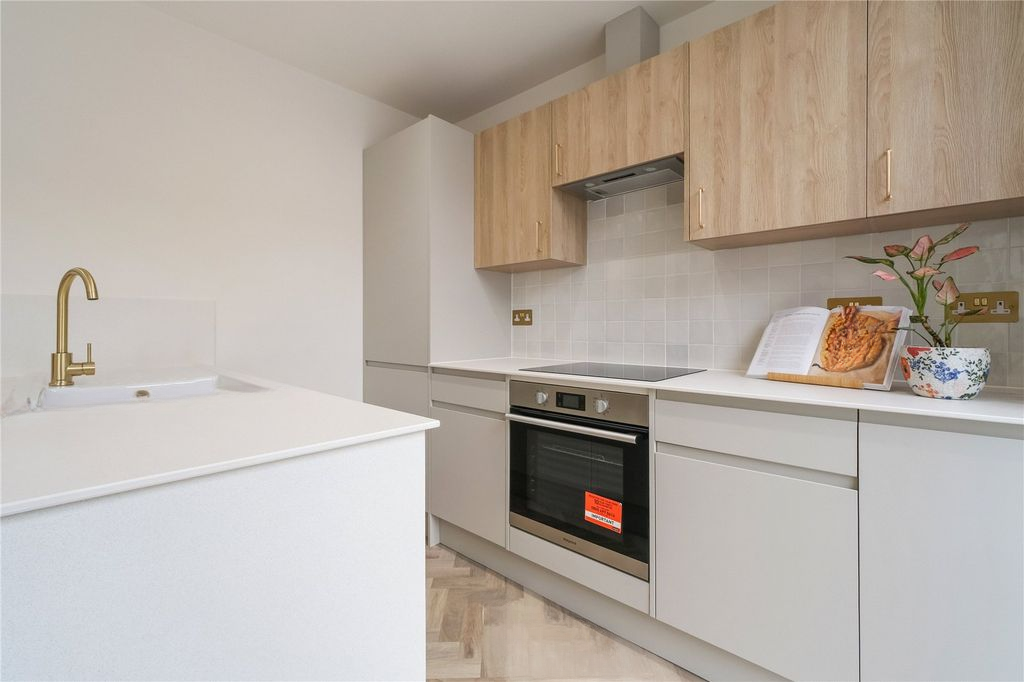 Квартира в Лондоне, Великобритания, 31 м² - фото 9