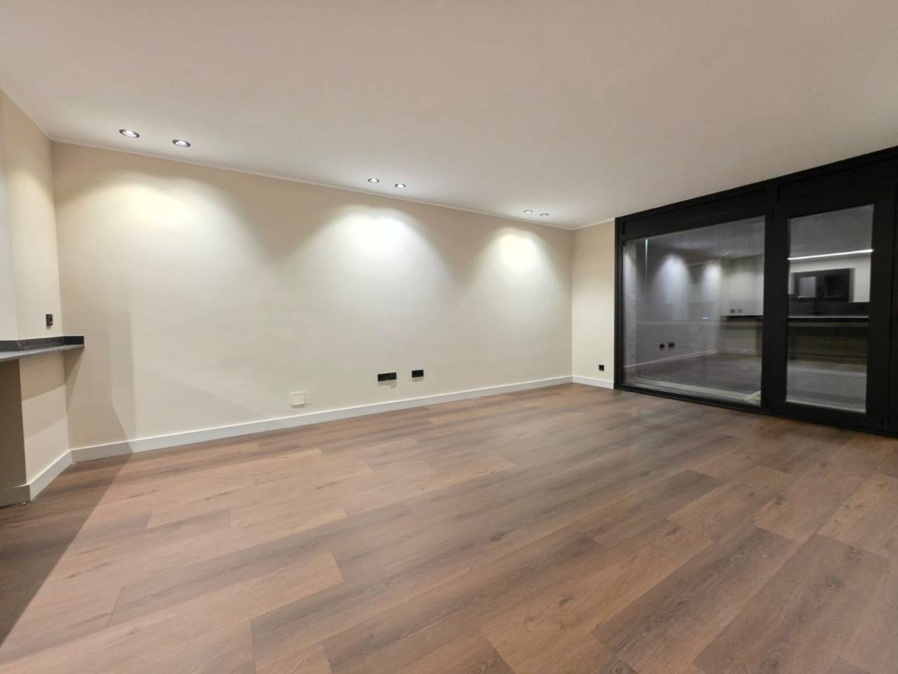 Квартира в Эскальдесе, Андорра, 152 м² - фото 9