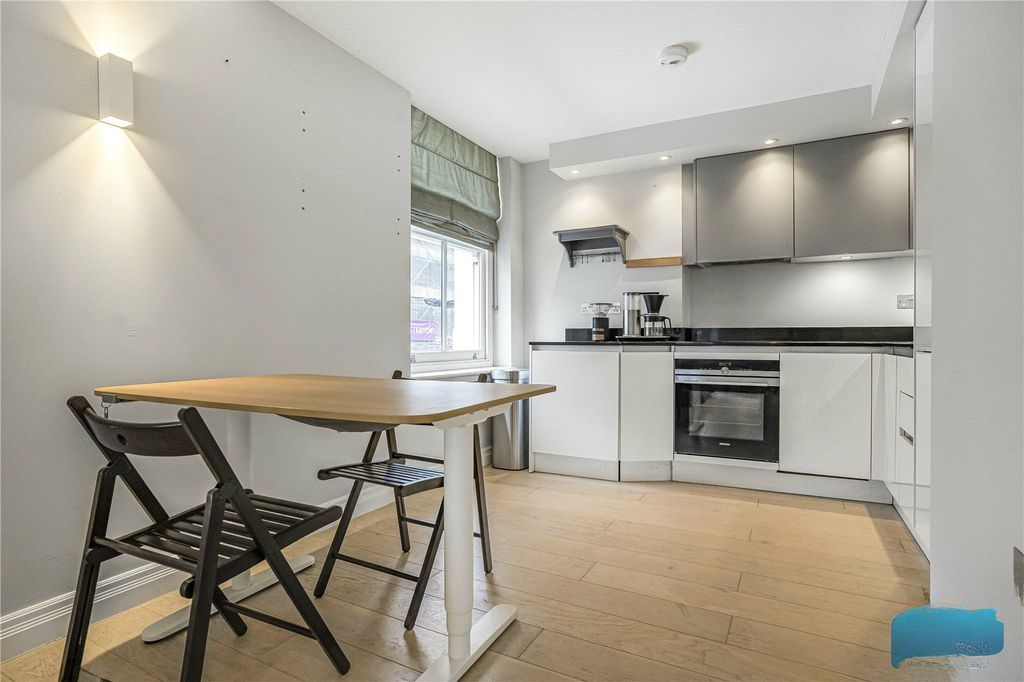 Квартира в Лондоне, Великобритания, 46 м² - фото 9