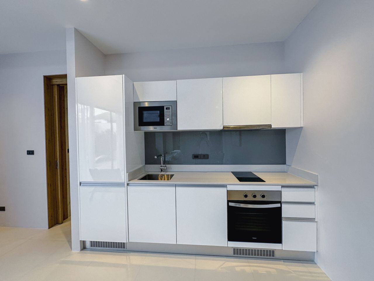 Вилла на пляже Банг Тао, Таиланд, 94 м² - фото 6