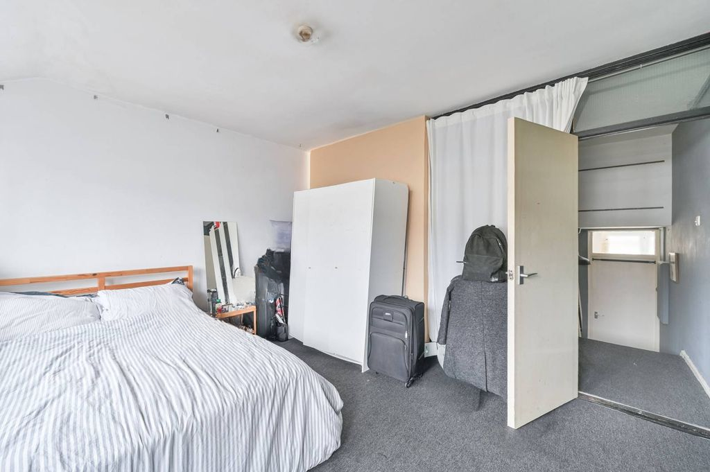 Квартира в Лондоне, Великобритания, 66 м² - фото 11