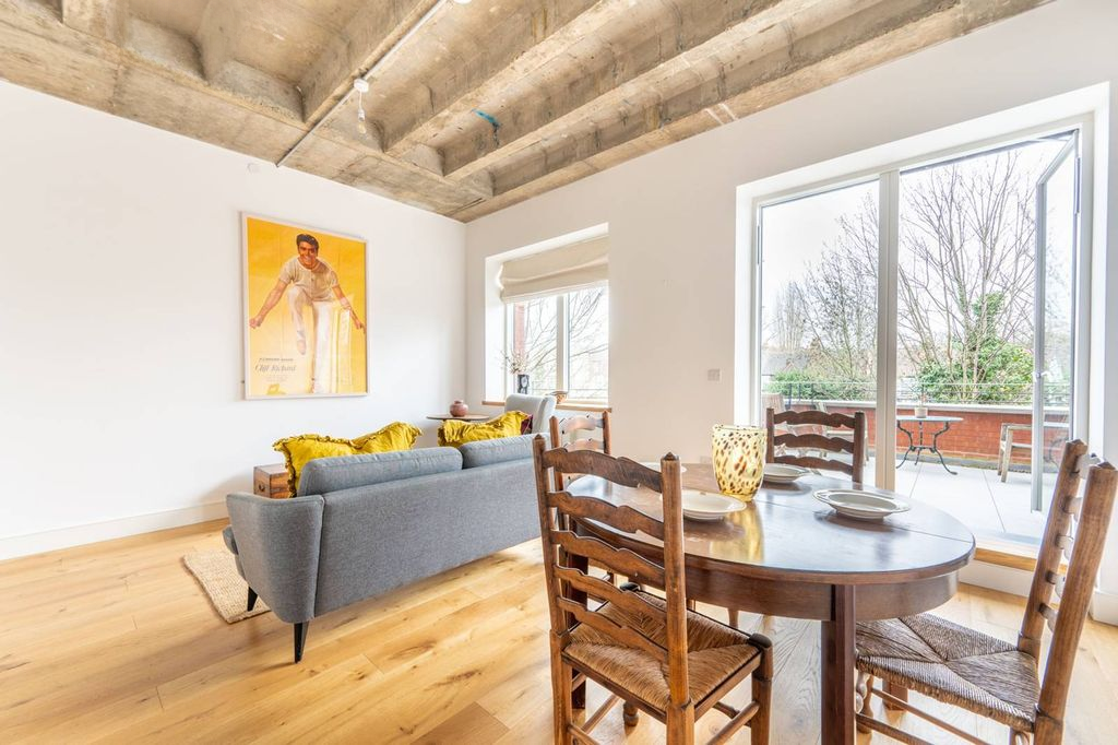 Квартира в Лондоне, Великобритания, 58 м² - фото 11