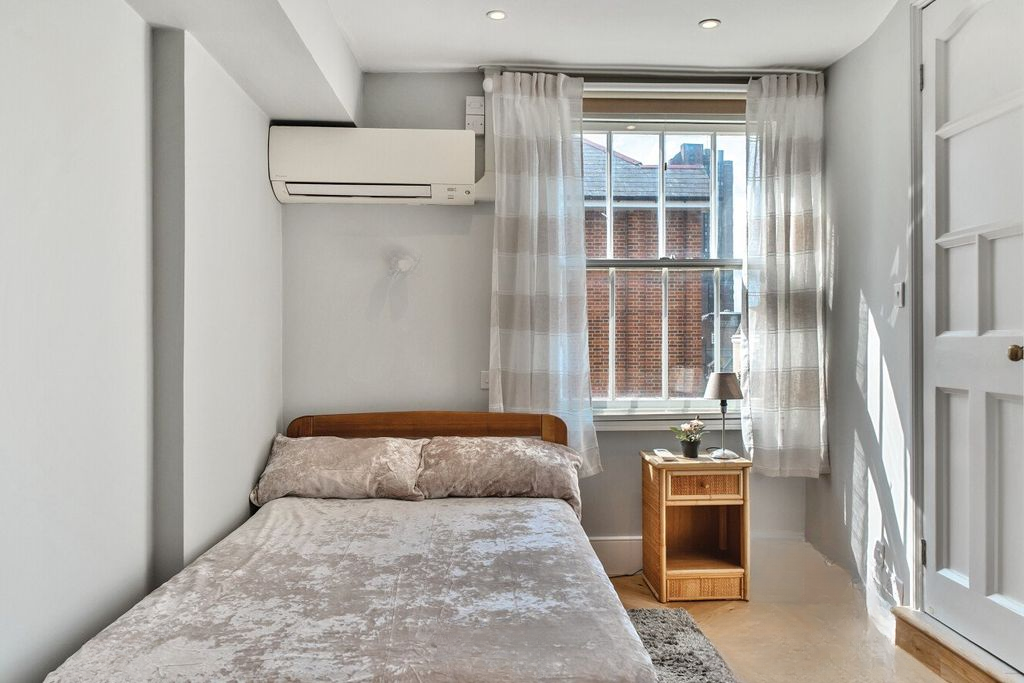 Квартира в Лондоне, Великобритания, 46 м² - фото 11