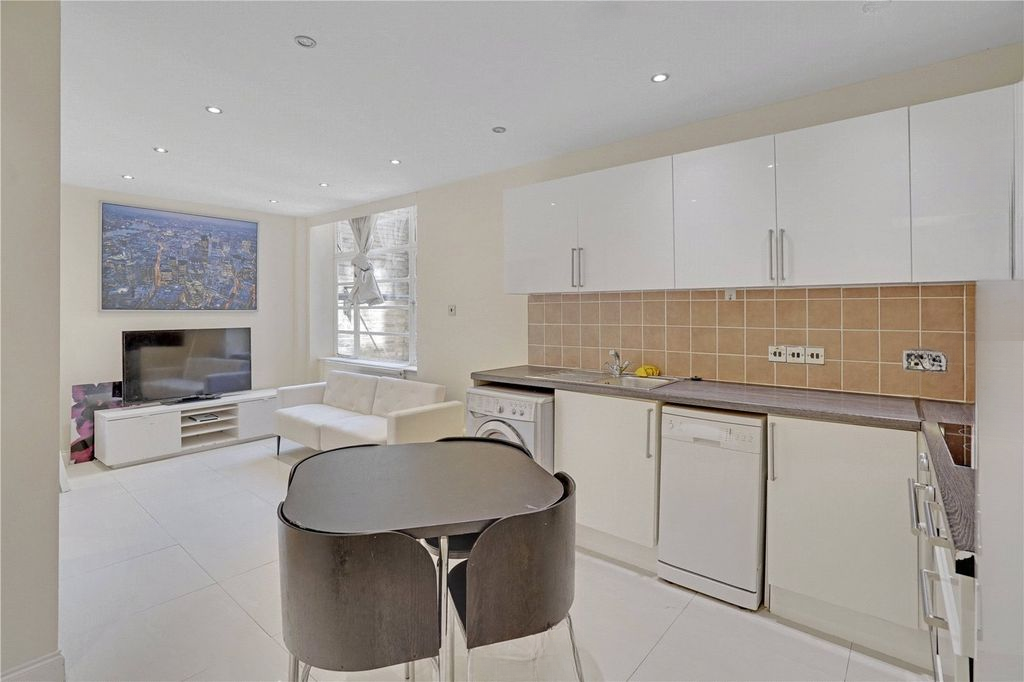 Квартира в Лондоне, Великобритания, 34 м² - фото 11