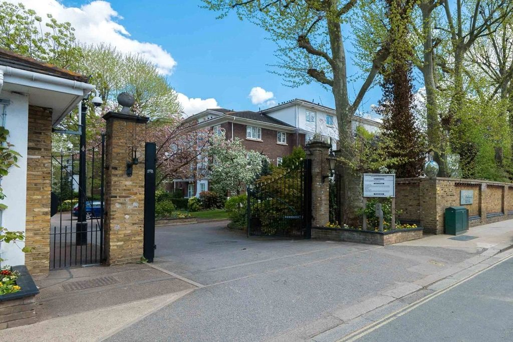 Квартира в Лондоне, Великобритания, 38 м² - фото 11